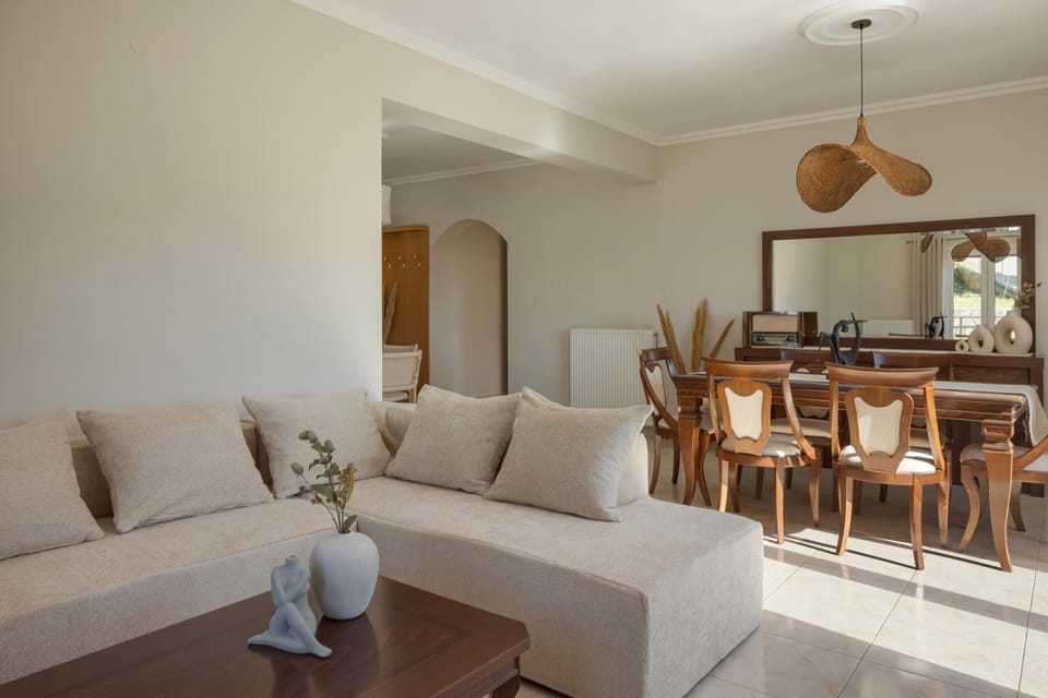 Fanis Elegant Argostoli great view Apartment Apartment in Argostolion