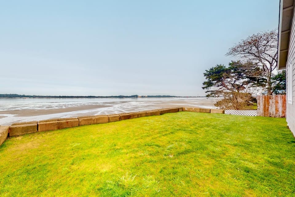 Sunset Beach House House in Coos Bay