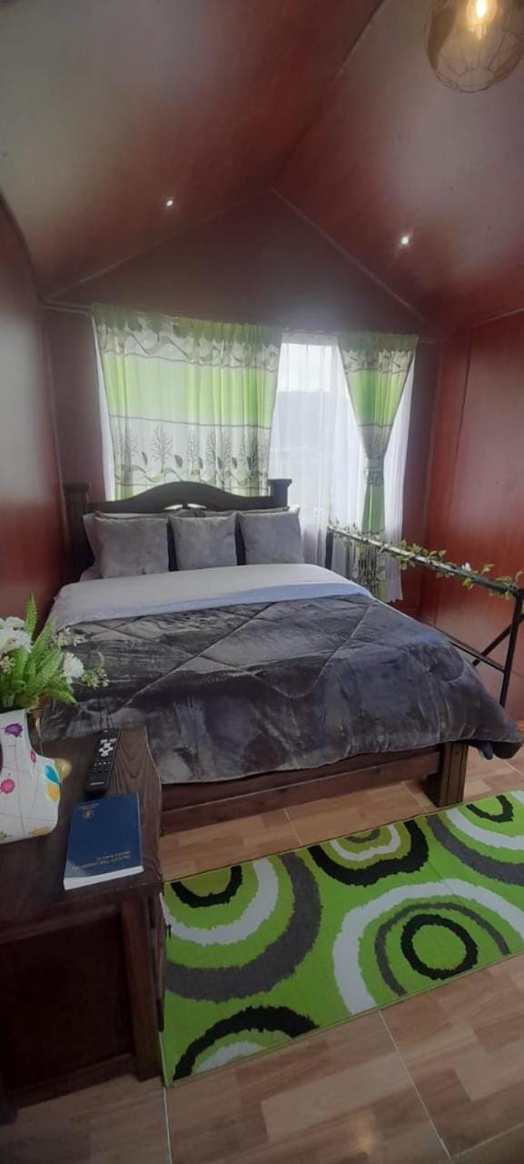 Glamping y Cabañas el Encanto los Lirios Luxury tent in Boyaca