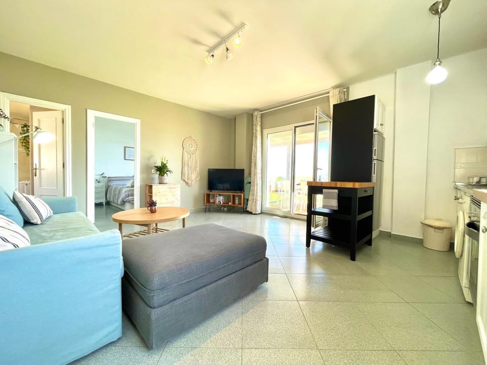 TV and multimedia, Living room, Photo of the whole room, Seating area