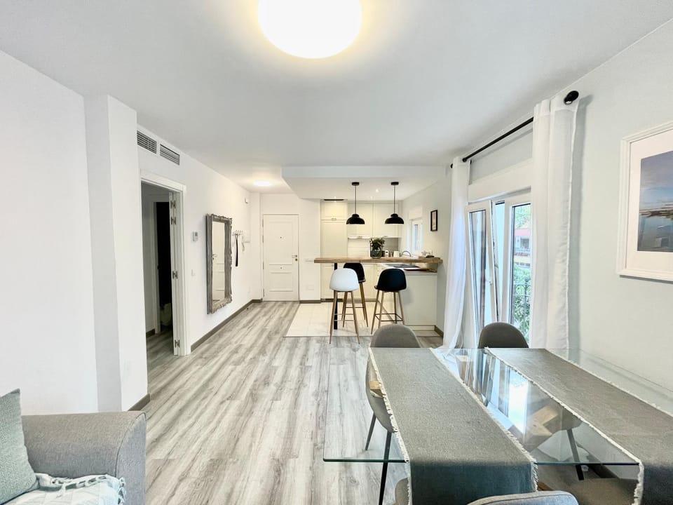 Muralla 12 Old Town- EaW Homes Apartment in Marbella