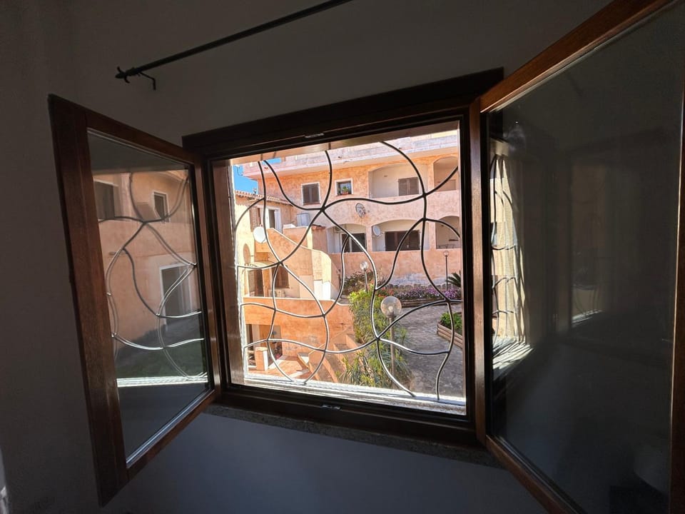 Inner courtyard view