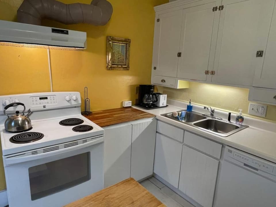 Quaint Home on Alpine Park, Downtn Salida STR461 House in Salida