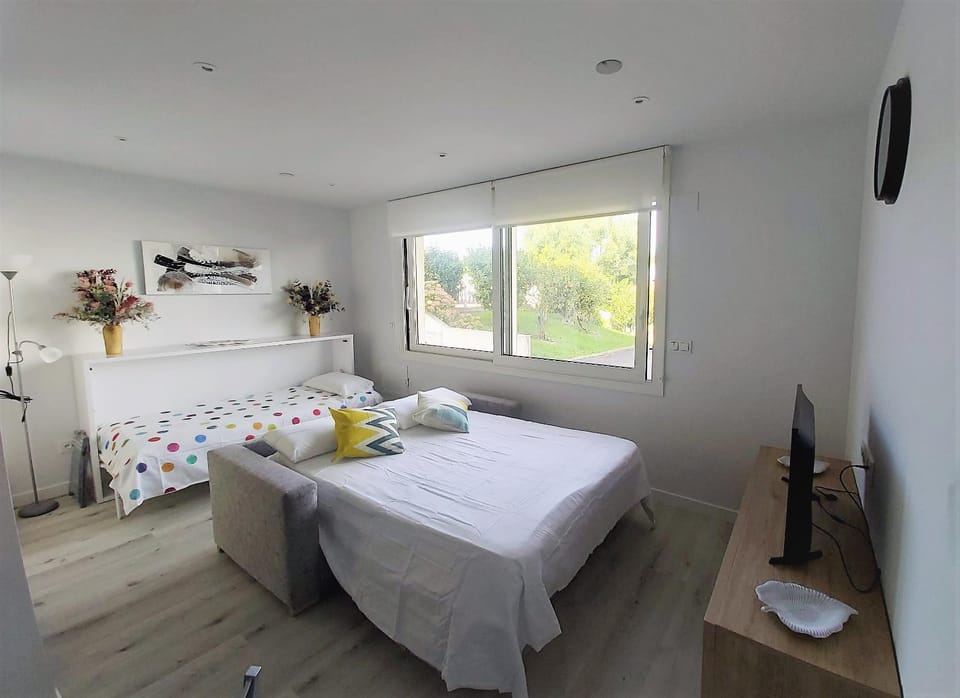 Appartement à Hendaye avec piscine et à côté de la plage Apartment in Hendaye