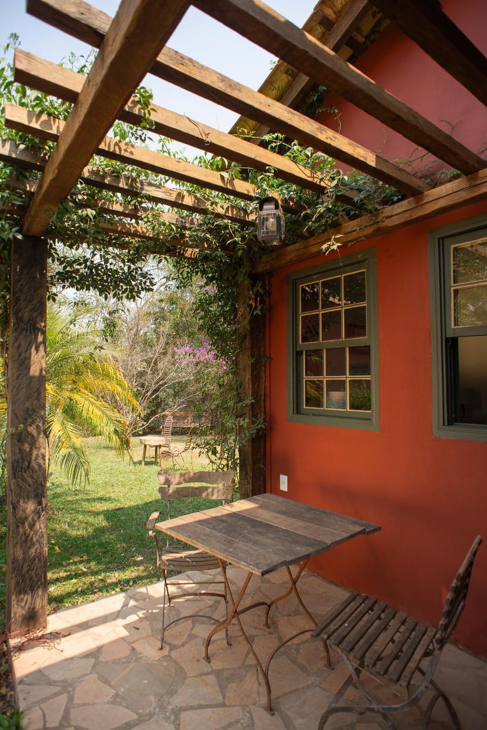 Property building, Patio, Facade/entrance