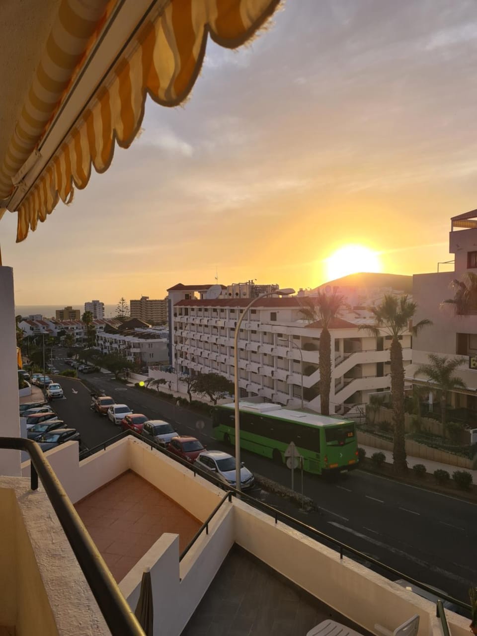 Balcony/Terrace, City view, Parking