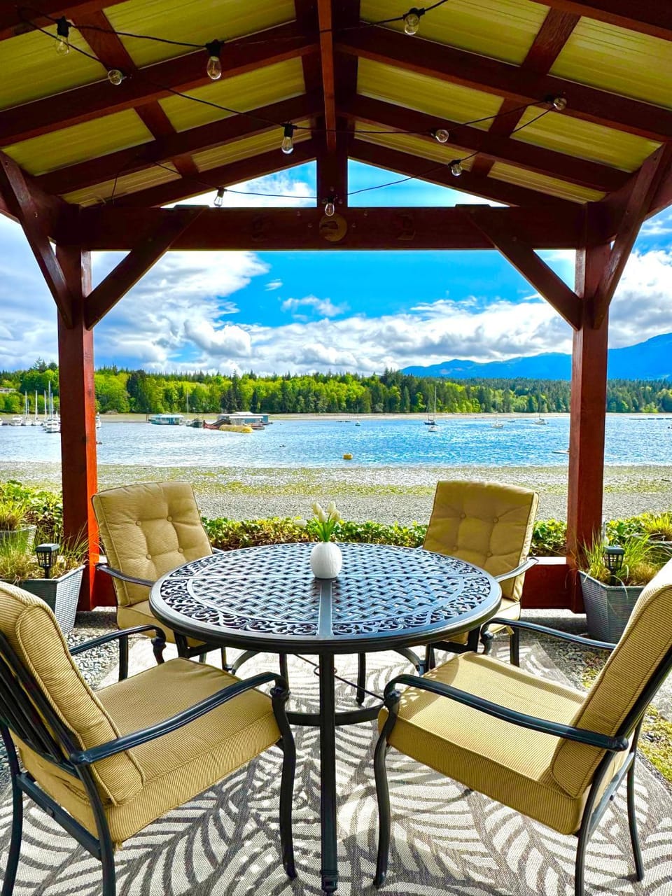 Patio, Seating area, Dining area, Sea view