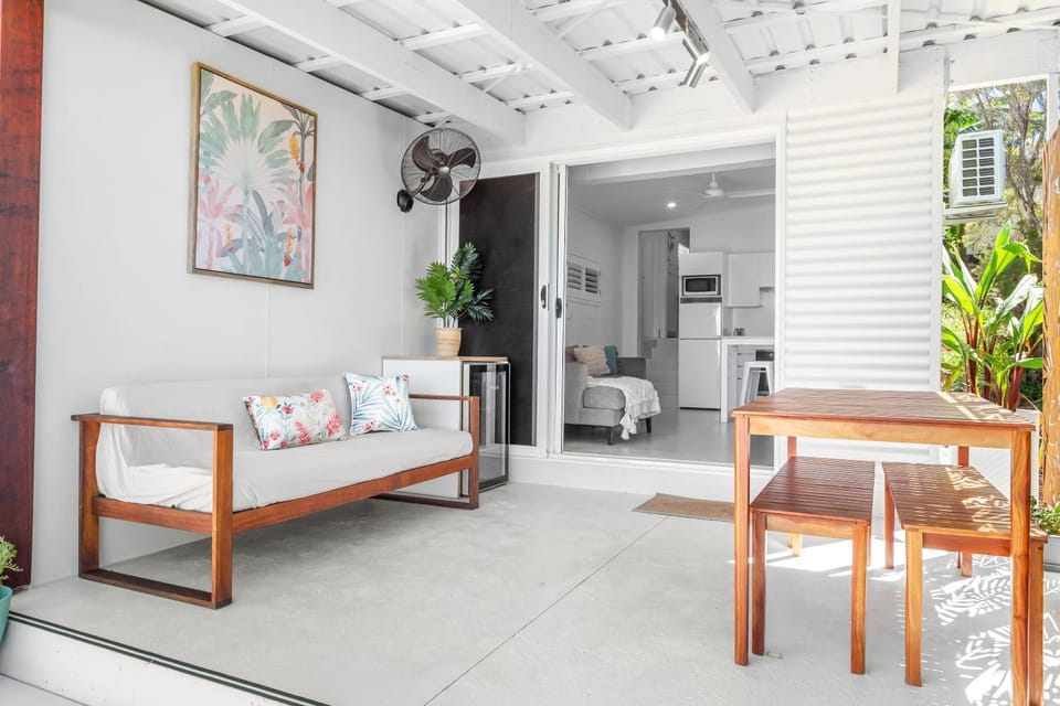 Patio, Balcony/Terrace