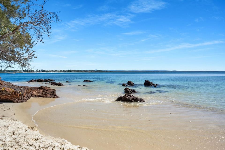 Sea Haven - Belle Escapes Jervis Bay House in Vincentia