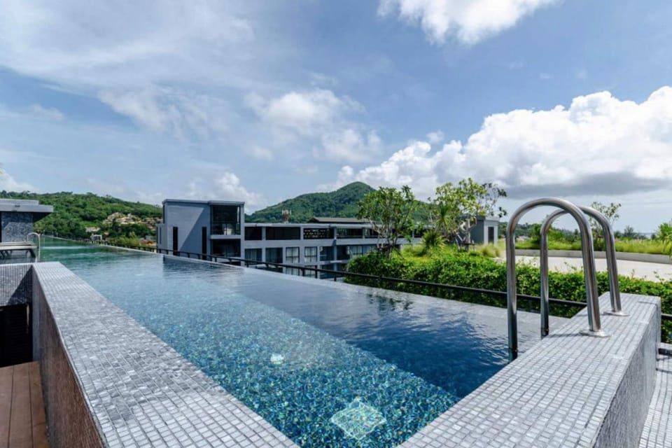 Mountain view, Swimming pool