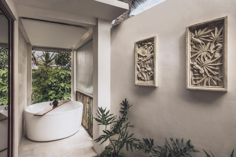 Bathroom, Bath