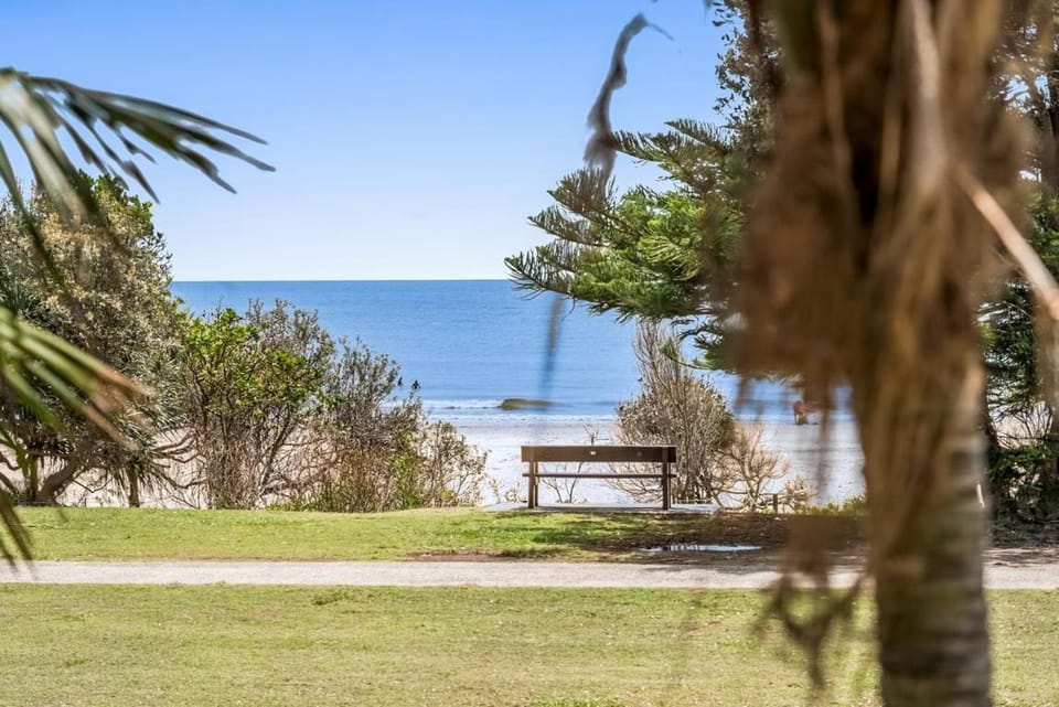 Byron Surfside 4 at Clarkes Beach Apartment in Byron Bay