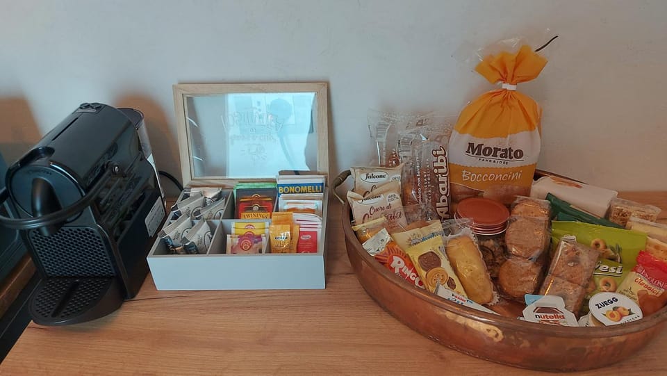 Food and drinks