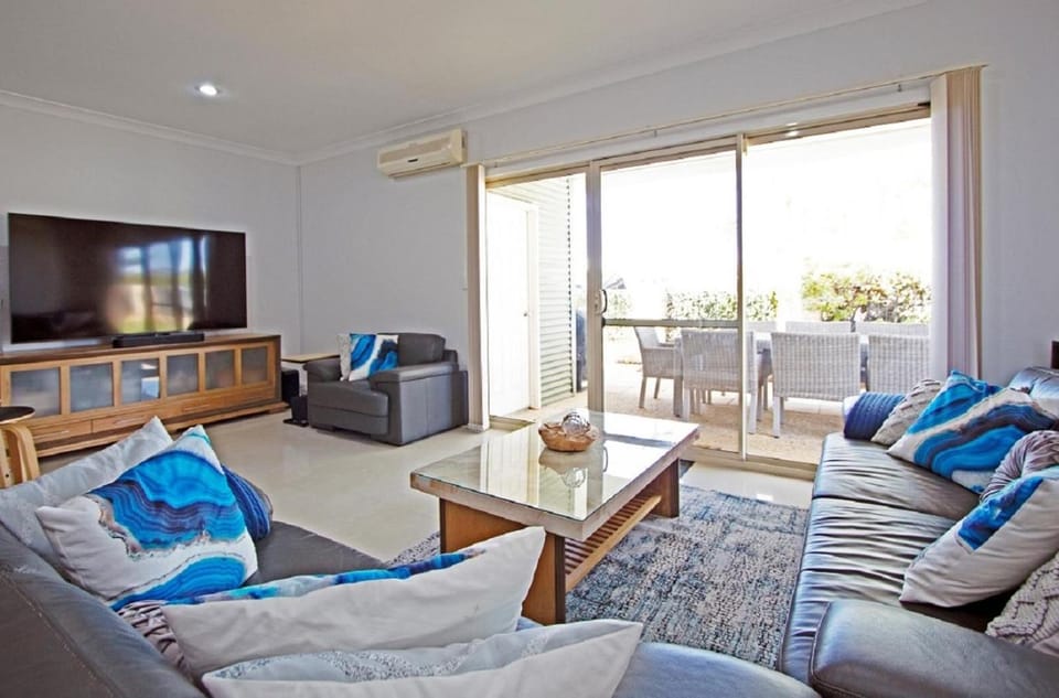 Turquoise Escape Apartment in Jurien Bay