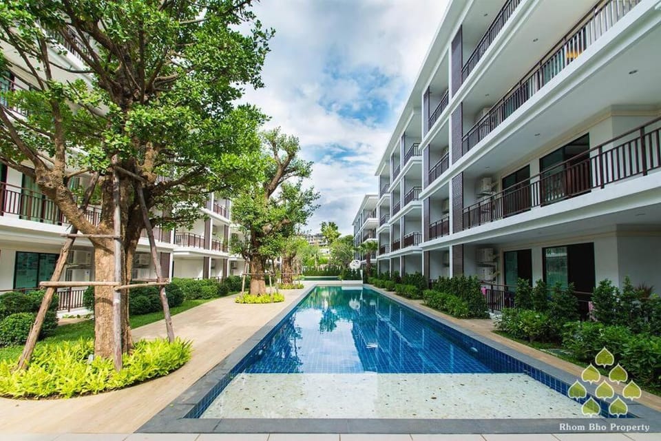 Property building, Pool view, Swimming pool, Swimming pool