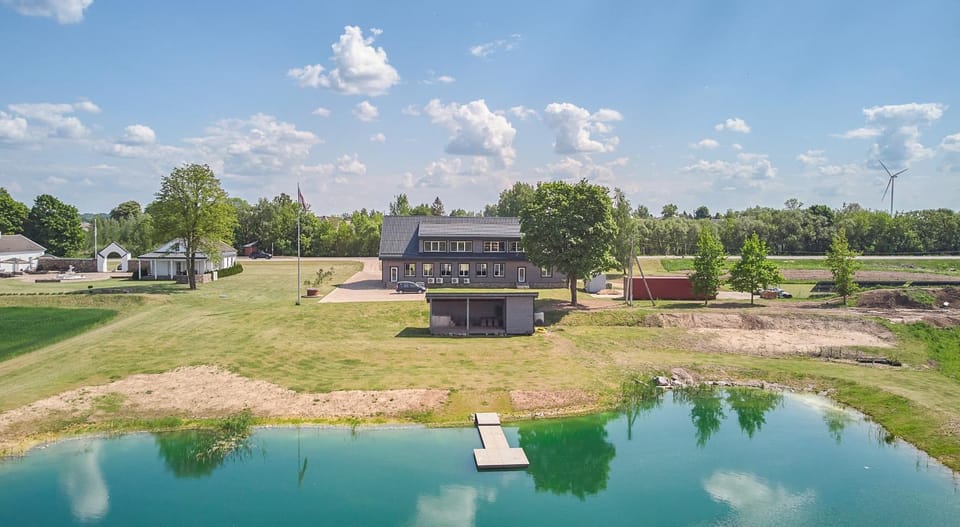 Property building, Natural landscape