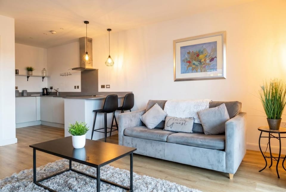 Kitchen or kitchenette, Living room, Seating area