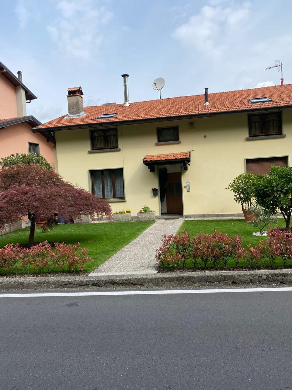 Property building, Garden