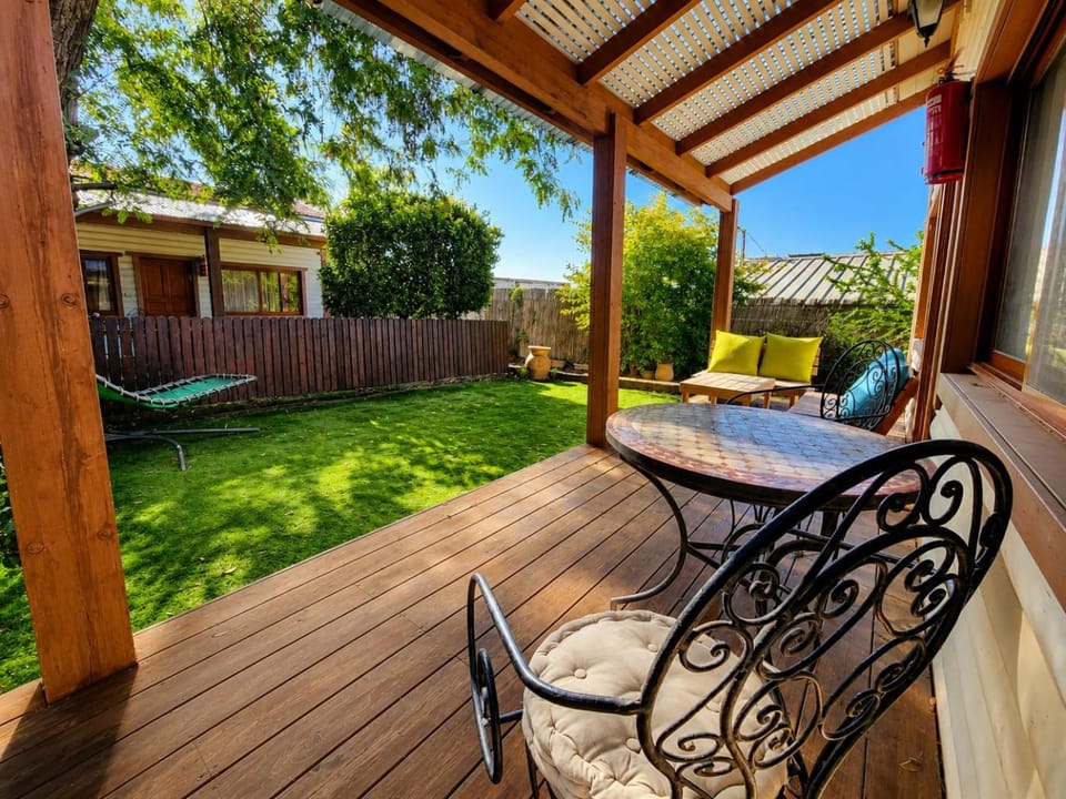 Garden, Inner courtyard view