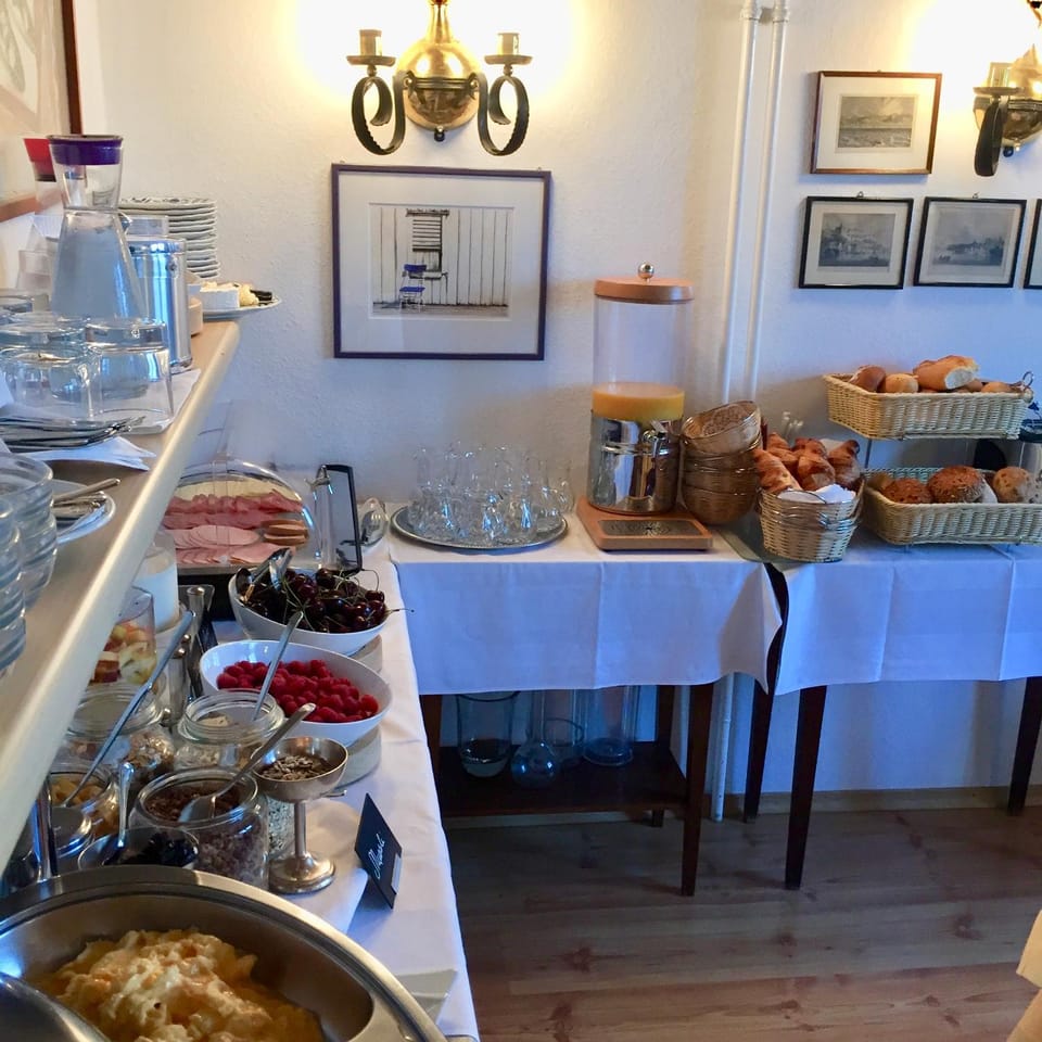 Buffet breakfast