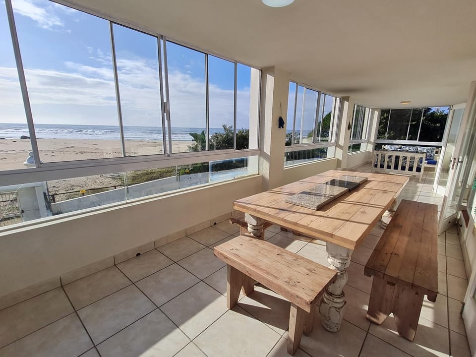 Patio, Day, Natural landscape, View (from property/room), Balcony/Terrace, Seating area, Dining area, Sea view