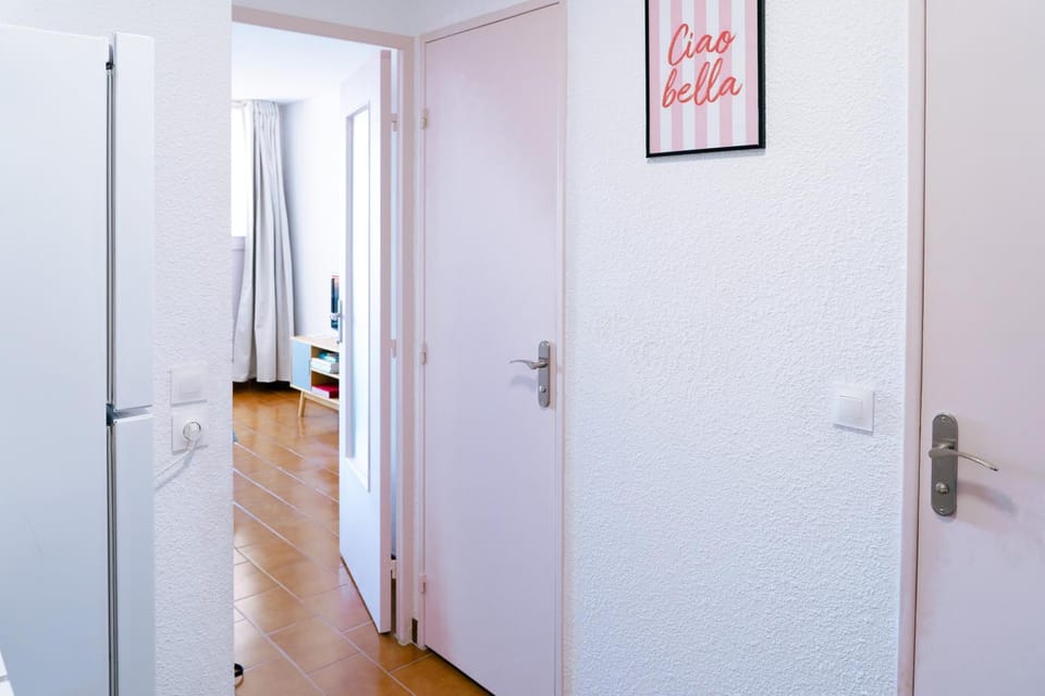 Nana's Studio Apartment in Fréjus