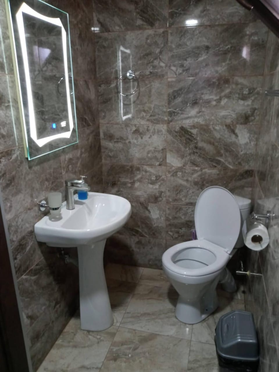 HOTEL AMIRAN Bed and Breakfast in Georgia