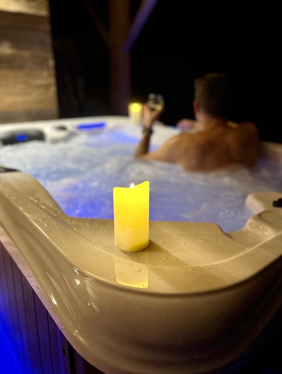 Hot Tub, Spa and wellness centre/facilities