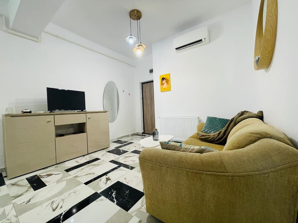 TV and multimedia, Living room, air conditioner