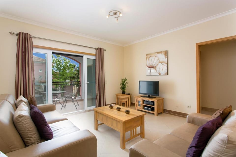 TV and multimedia, Seating area