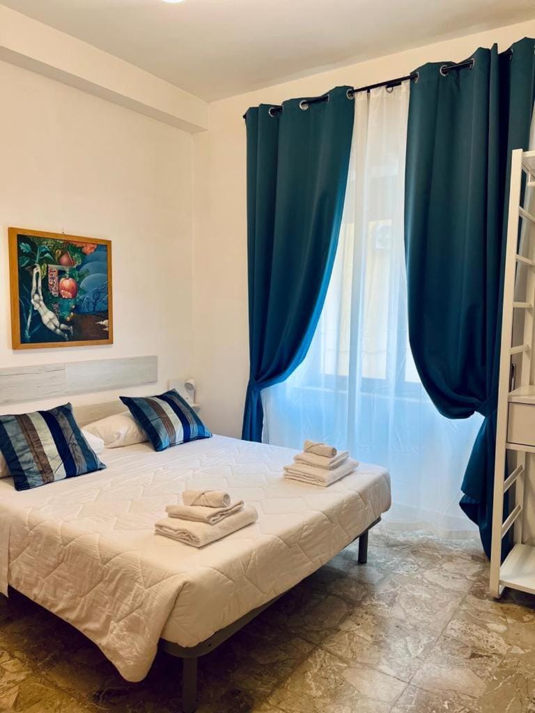 Bed, Photo of the whole room, Bedroom, towels, wardrobe