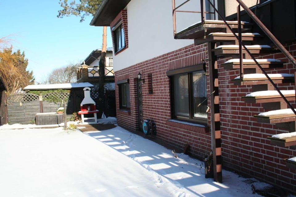 Property building, Winter