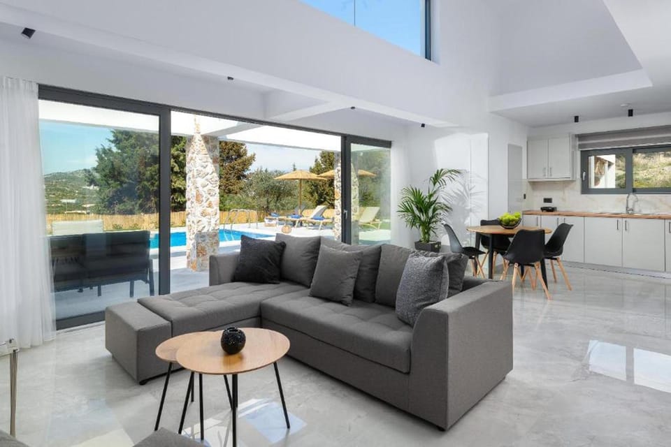 Seating area, Swimming pool