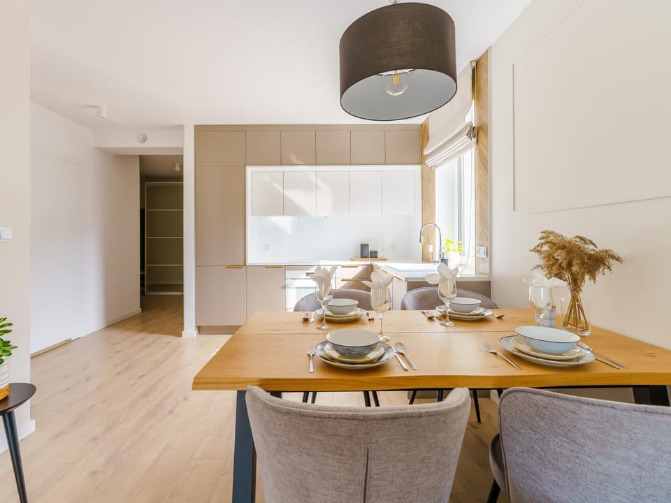 Kitchen or kitchenette, Dining area, kitchen