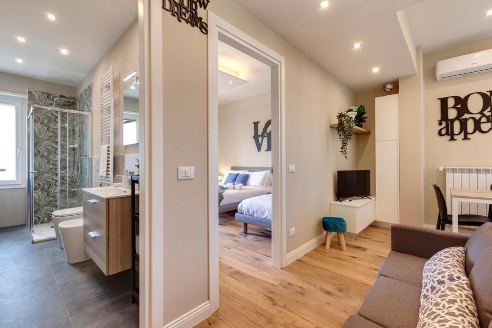 Bathroom, Bedroom