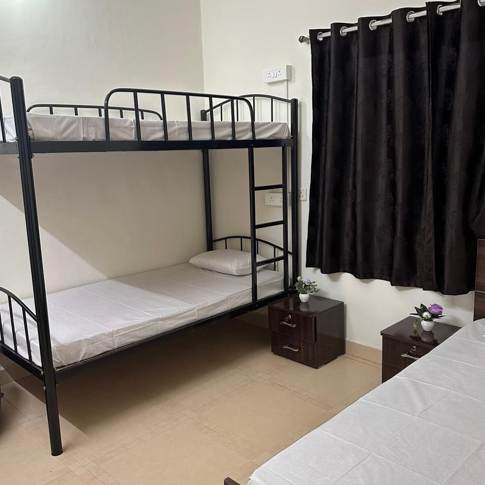 Elite stays Bed and Breakfast in Pune