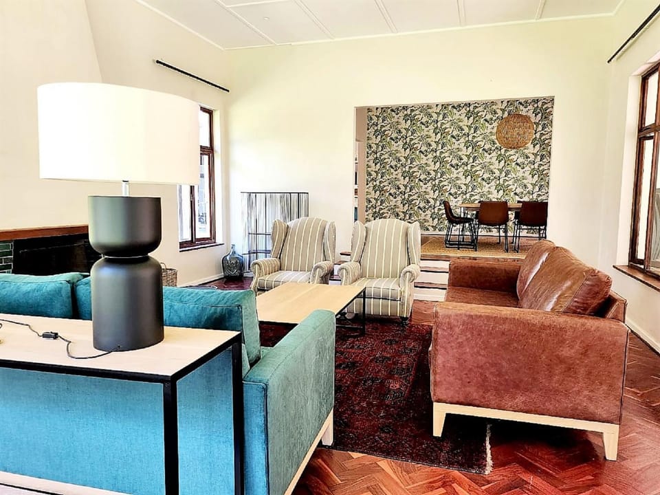 Lounge or bar