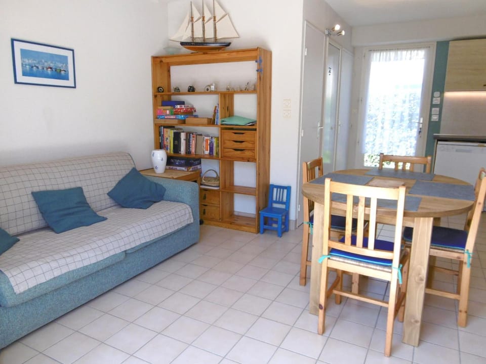 Maisonnette 3 pièces 4 à 6 personnes à 50 m de la plage WIFI - MALO Apartment in Brittany