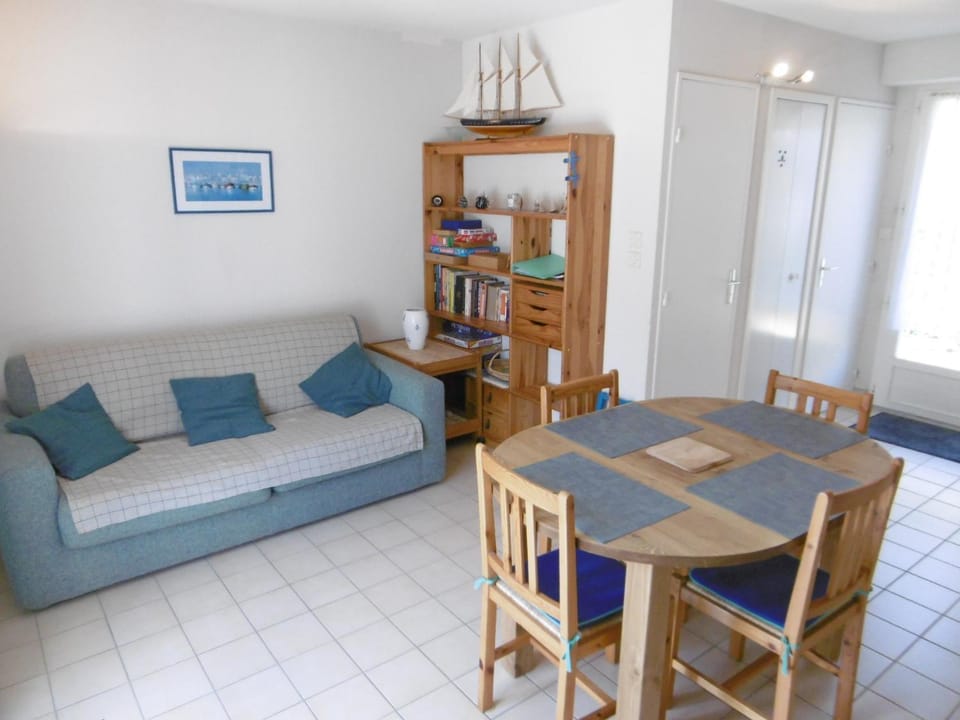 Maisonnette 3 pièces 4 à 6 personnes à 50 m de la plage WIFI - MALO Apartment in Brittany