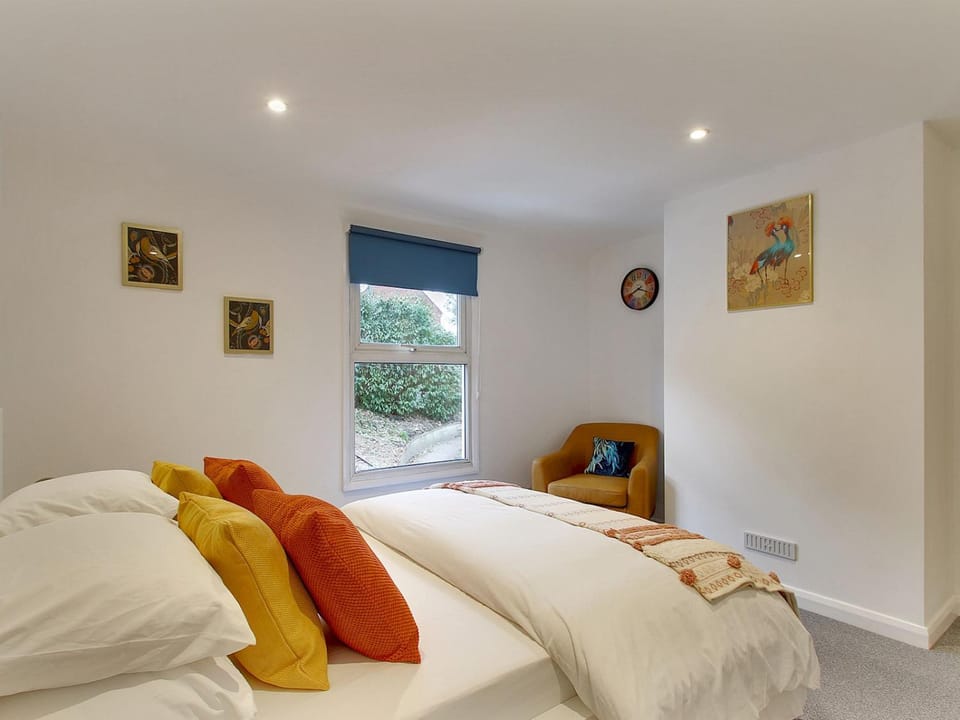 Bed, Other, Photo of the whole room, Bedroom