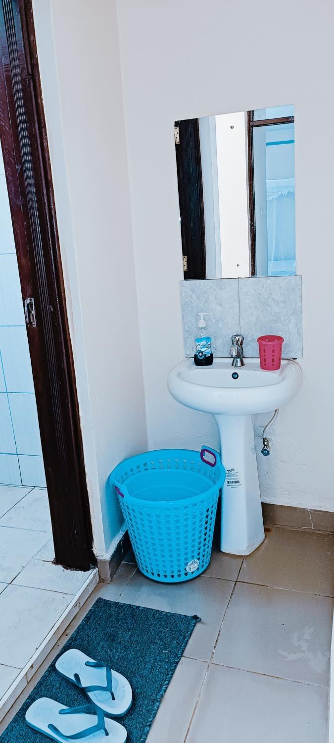 EuphGlory Accomodations 1 bedroom Apartment in Uganda