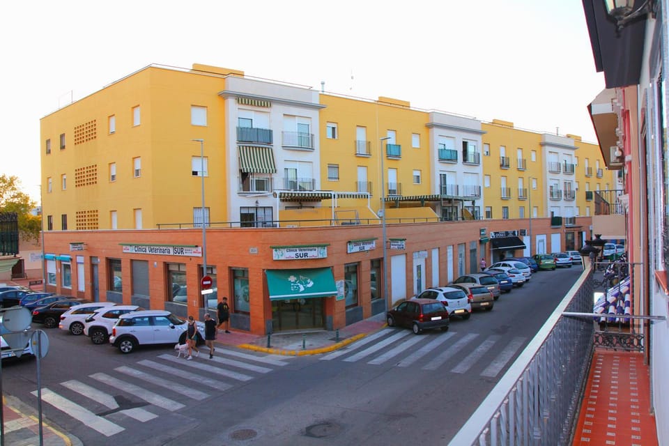 Neighbourhood, City view, Street view, Parking