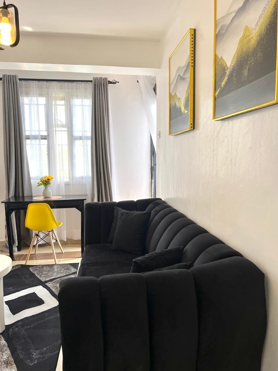 Elegant 1br Milimani - Fast Wifi Apartment in Uganda