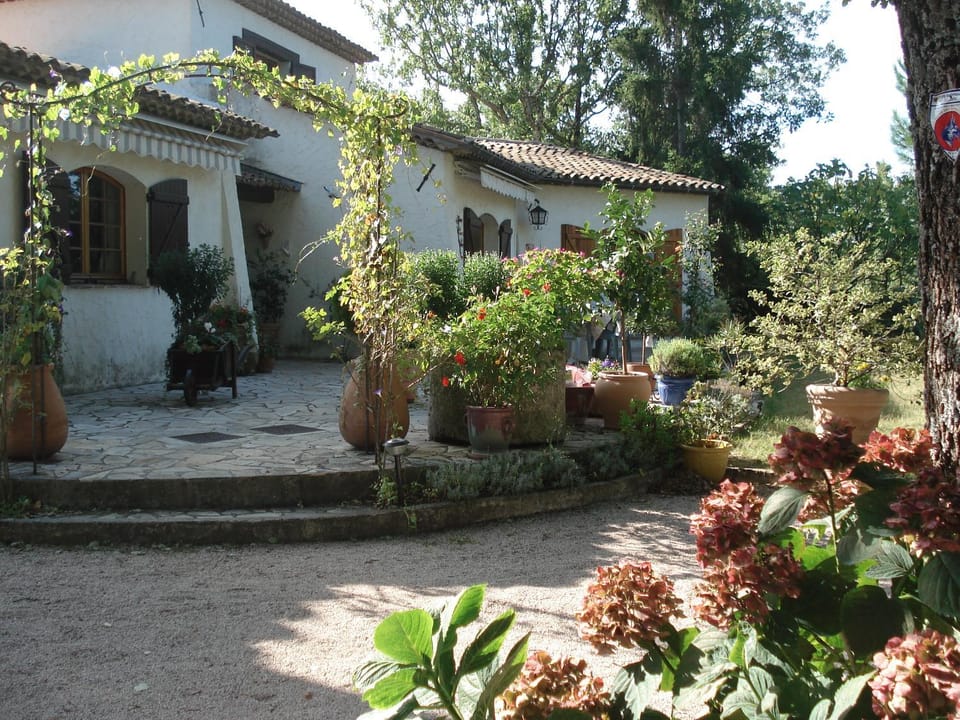 Property building, Spring, Garden view