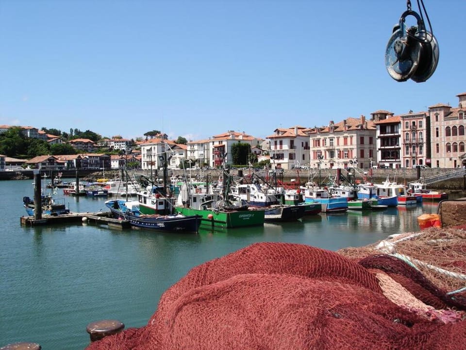 Camping Europ'Camping - Maeva Campground/ 
RV Resort in French Basque Country