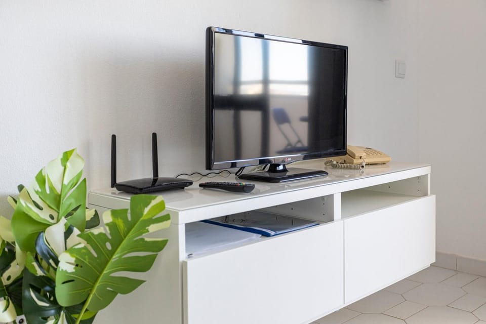 The Albufeira Concierge - Pool & Sunset Balconies Apartment in Albufeira