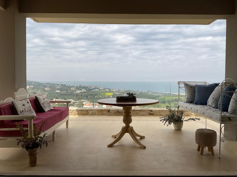 View (from property/room), Balcony/Terrace