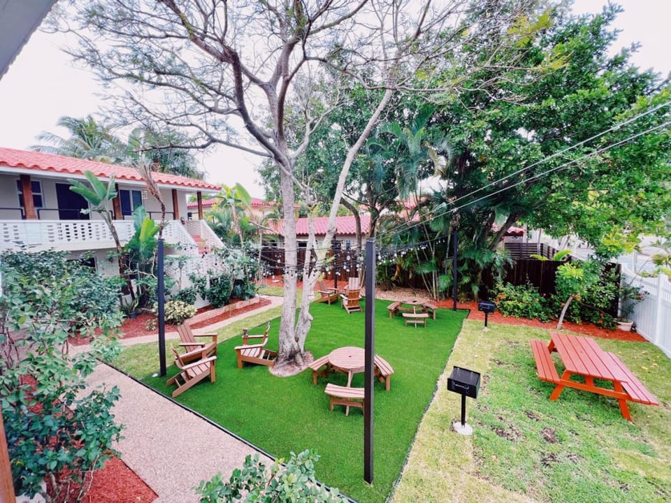 Natural landscape, BBQ facilities, Garden, Garden view