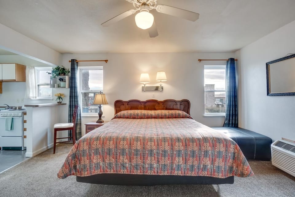 Loveland Vacation Rental Near Downtown! Apartment in Loveland