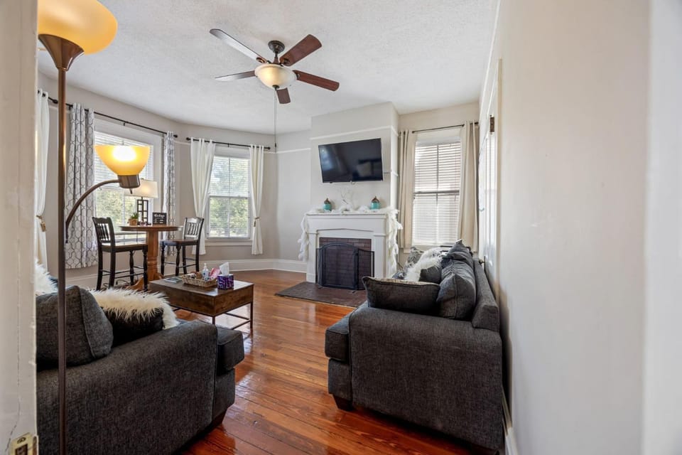 Airy Vacation Rental in Augusta, Georgia! Apartment in North Augusta